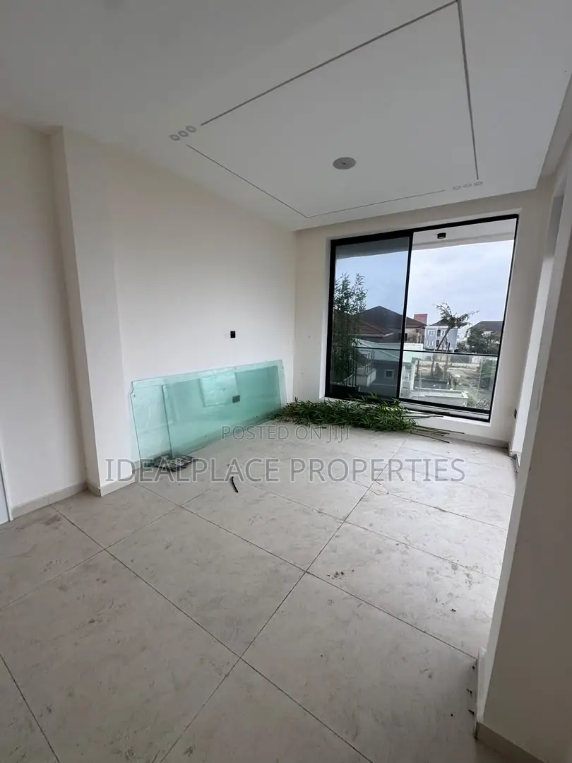 2bdrm Apartment in Ikate for sale in Ikate