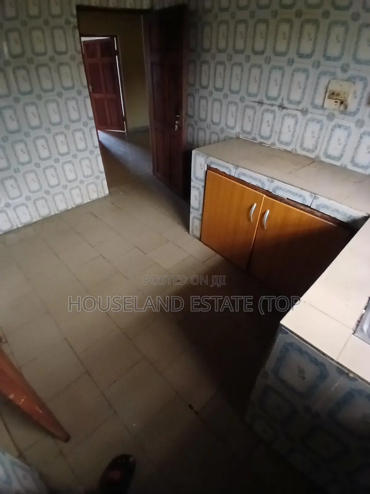 Furnished 1bdrm Room & Parlour in Houseland Real, Benin City for rent in Benin City