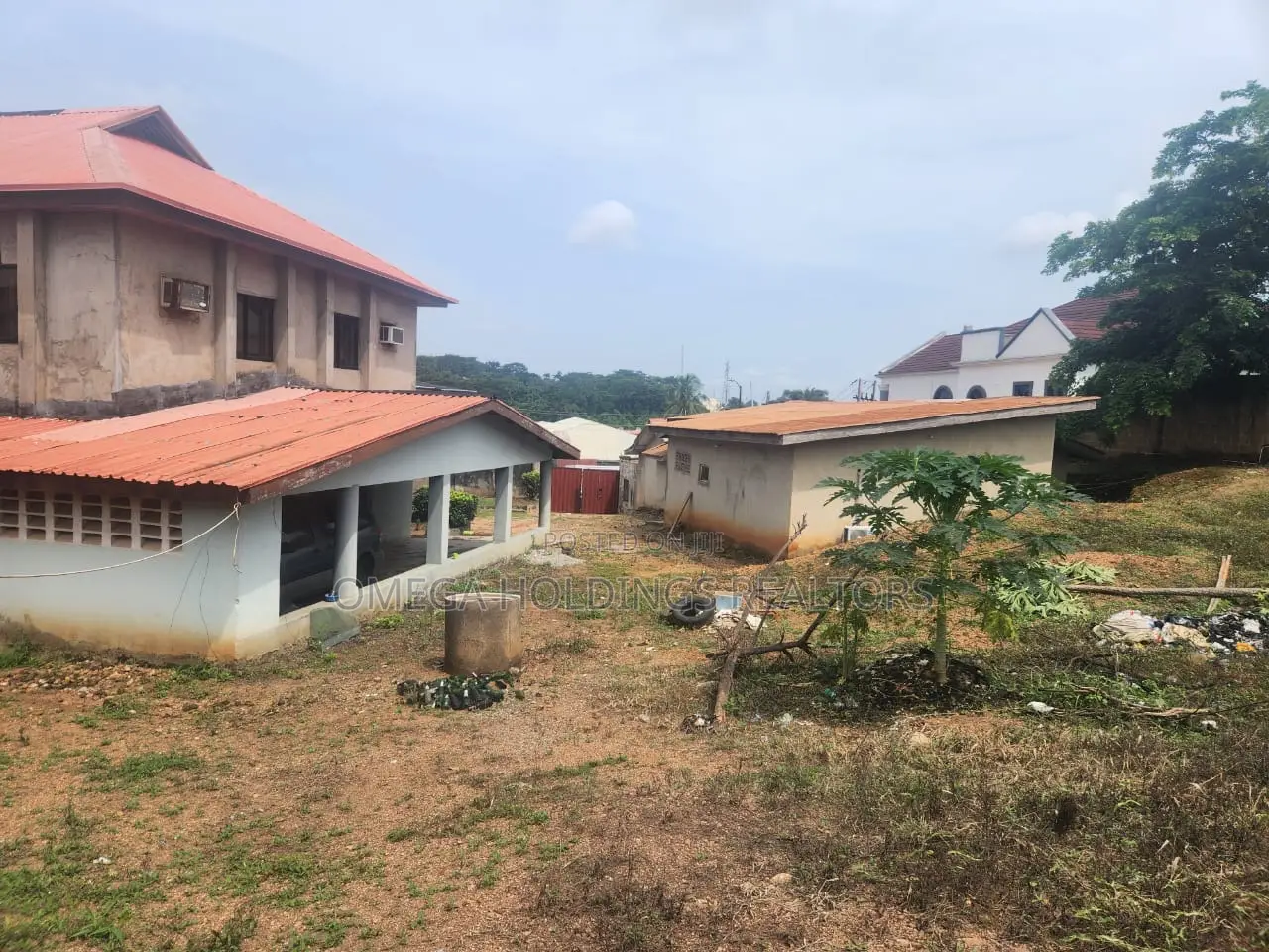 Commercial/Mixed Use Property for Sale in Agodi