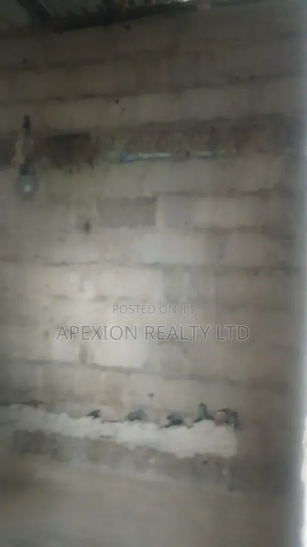 3bdrm Duplex in Newton Estate Sars for sale in New Layout