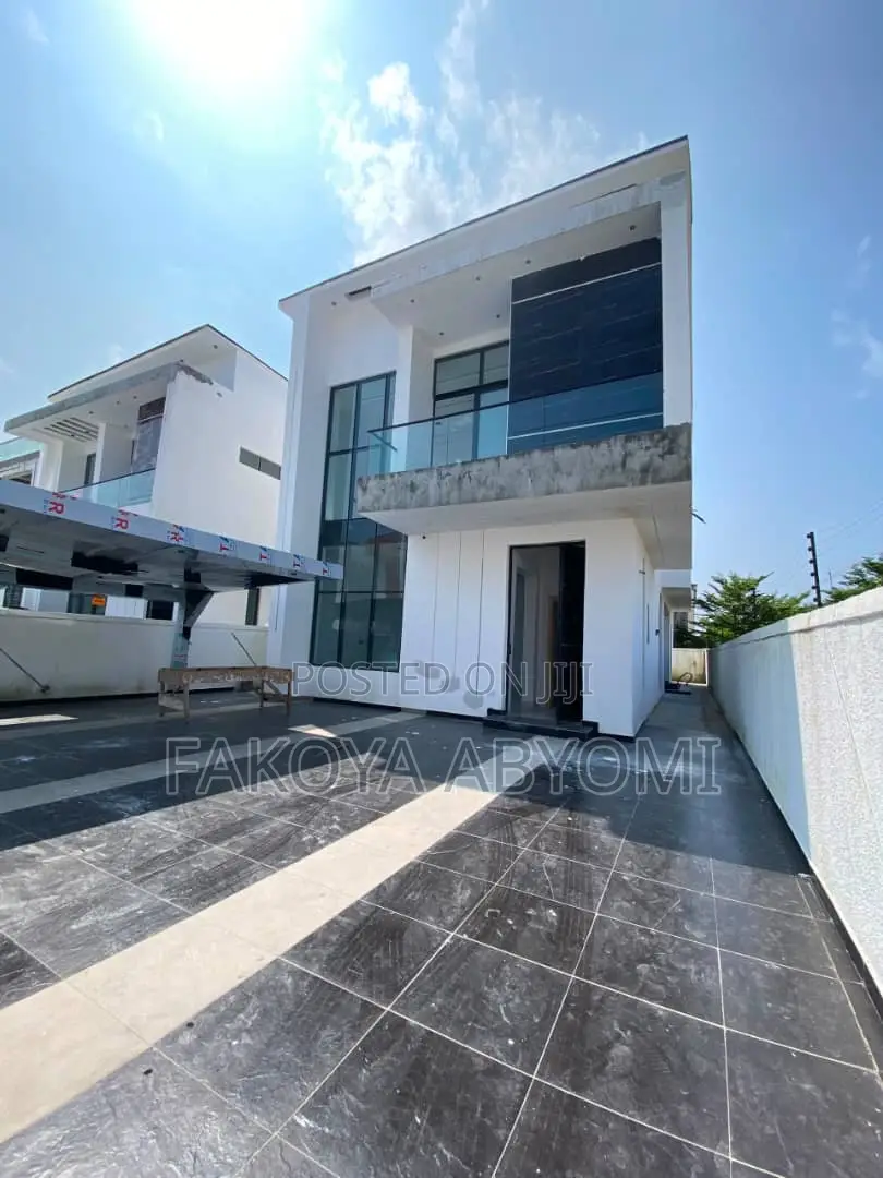 5bdrm Duplex in Chevron, Lekki Phase 2 for sale in Lekki Phase 2