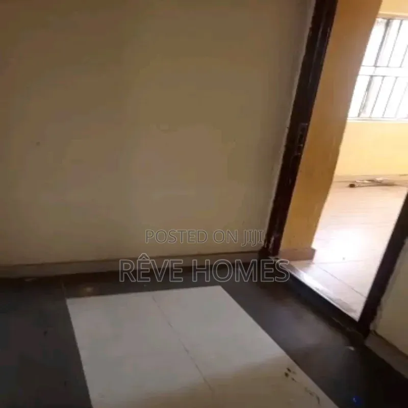2bdrm Block of Flats in New Garage / Gbagada for rent in New Garage / Gbagada