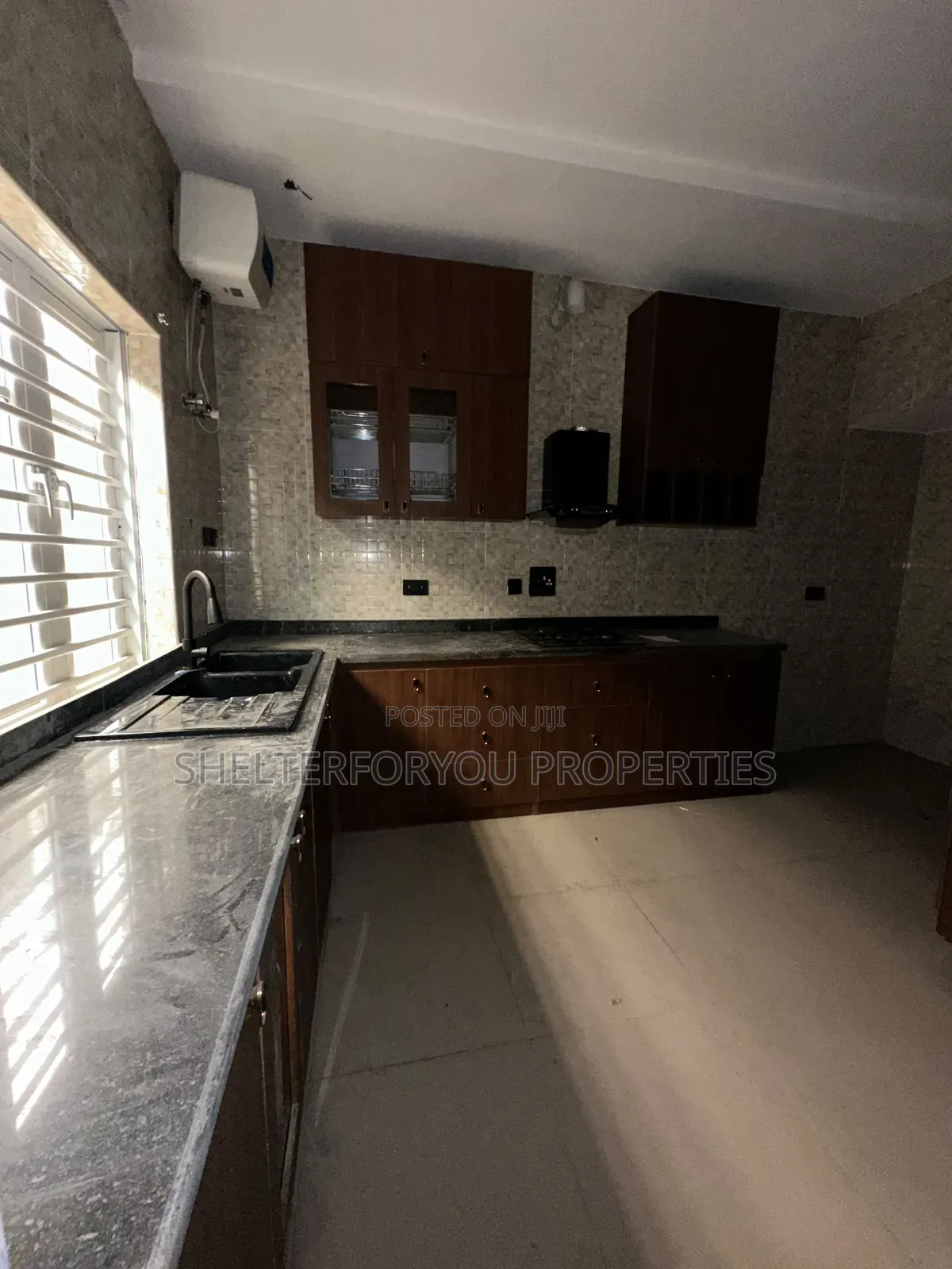 4bdrm Duplex in VGC / Ajah for sale in VGC / Ajah