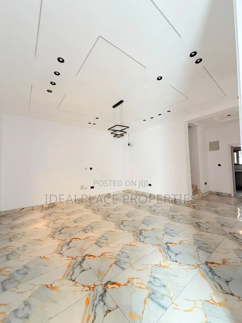 4bdrm Duplex in GRA Phase 1 for sale in GRA Phase 1