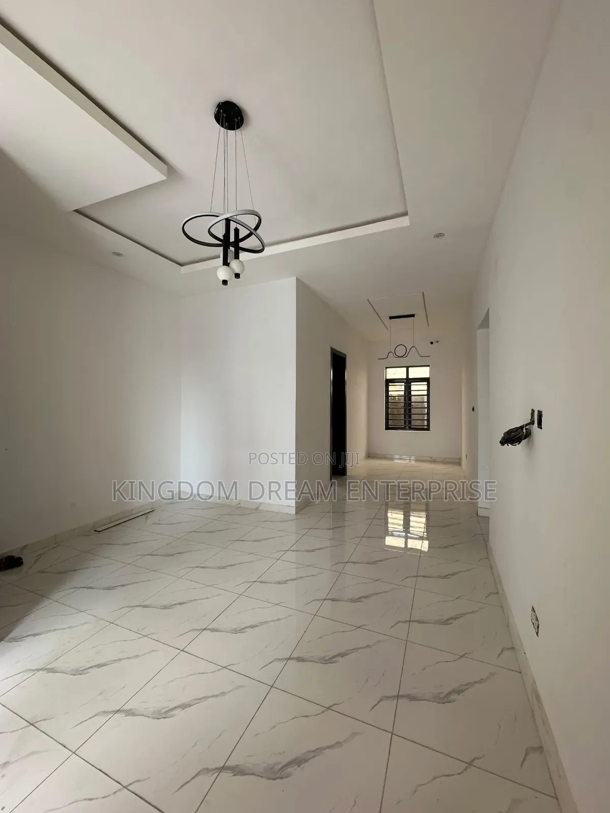 2bdrm Apartment in Lekki Scheme 2 Lagos for rent in Lekki Phase 2