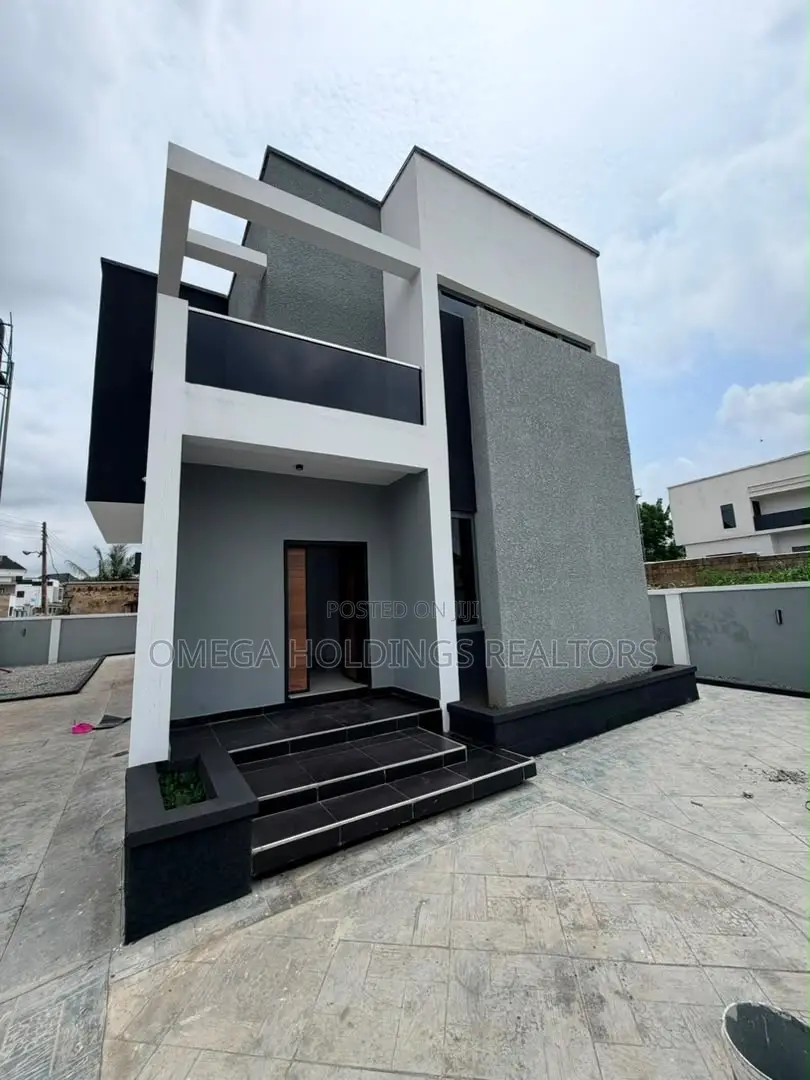 5bdrm Duplex in Carlton Gate, Akobo for sale in Akobo