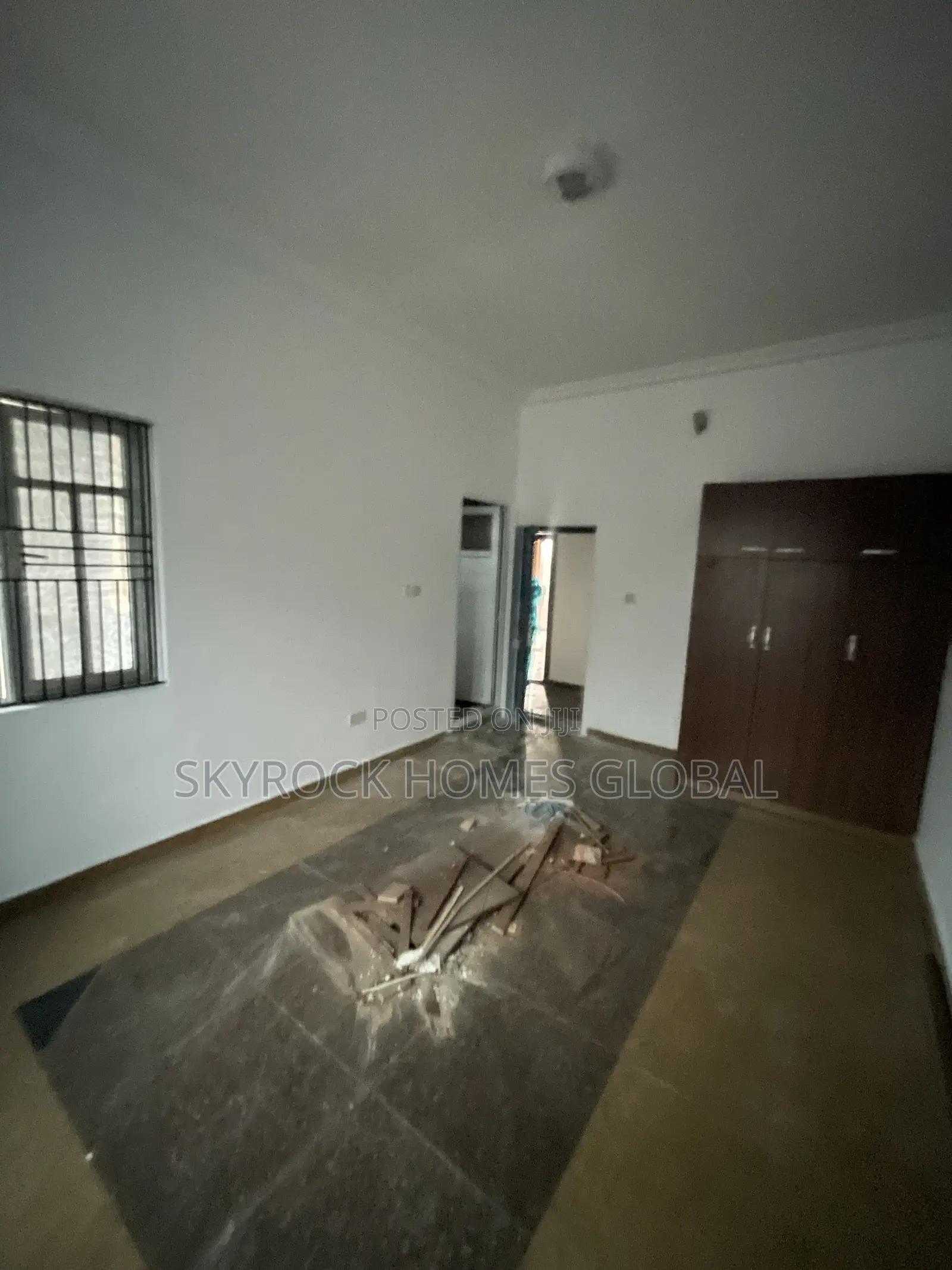3bdrm Block of Flats in Off Lekki County for rent in Ikota