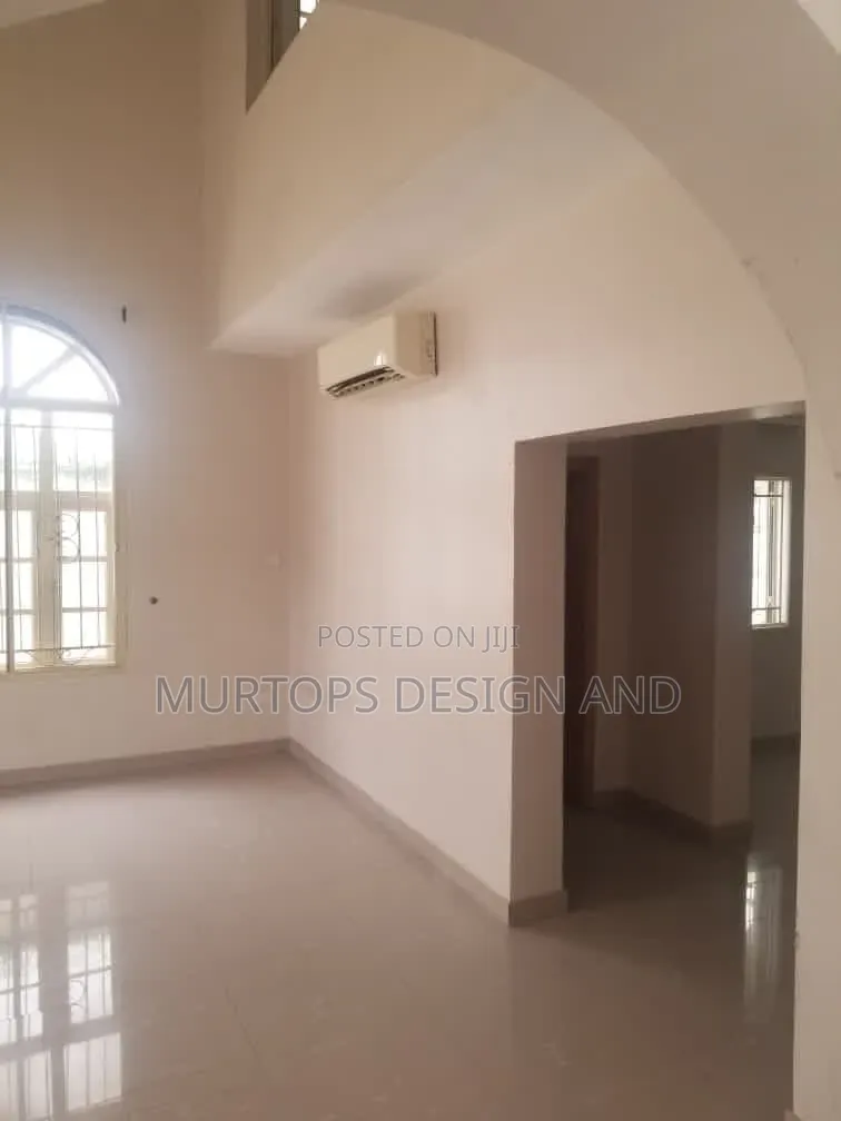4bdrm Duplex in Lekki Phase 1 for rent in Lekki Phase 1