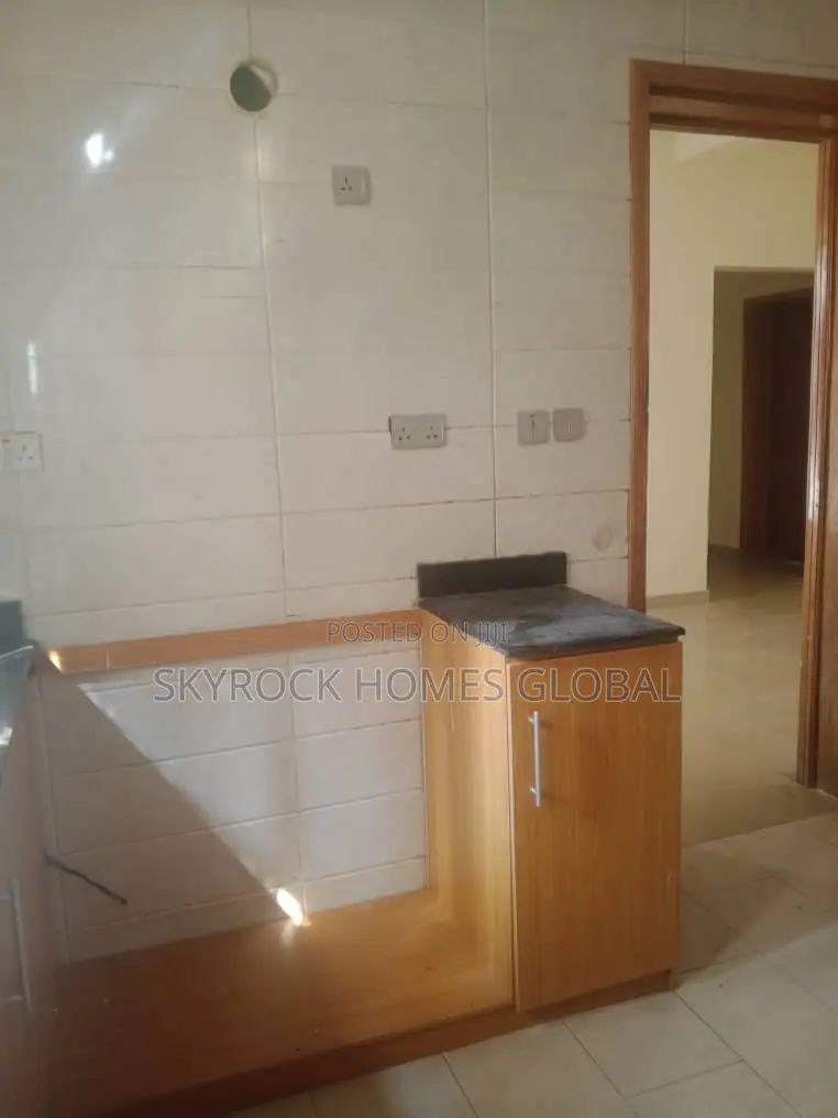 3bdrm Block of Flats in Ikota for rent in Ikota