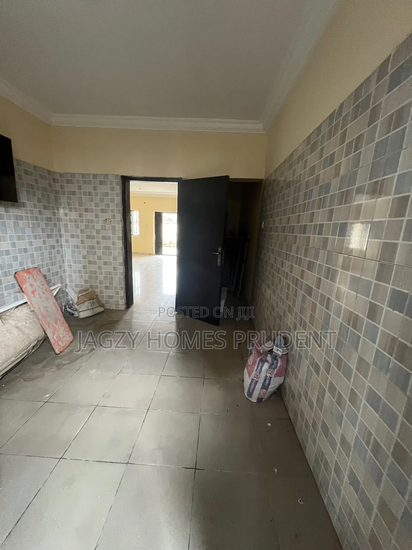 3bdrm Apartment in West Estate, Ado / Ajah for rent in Ado / Ajah
