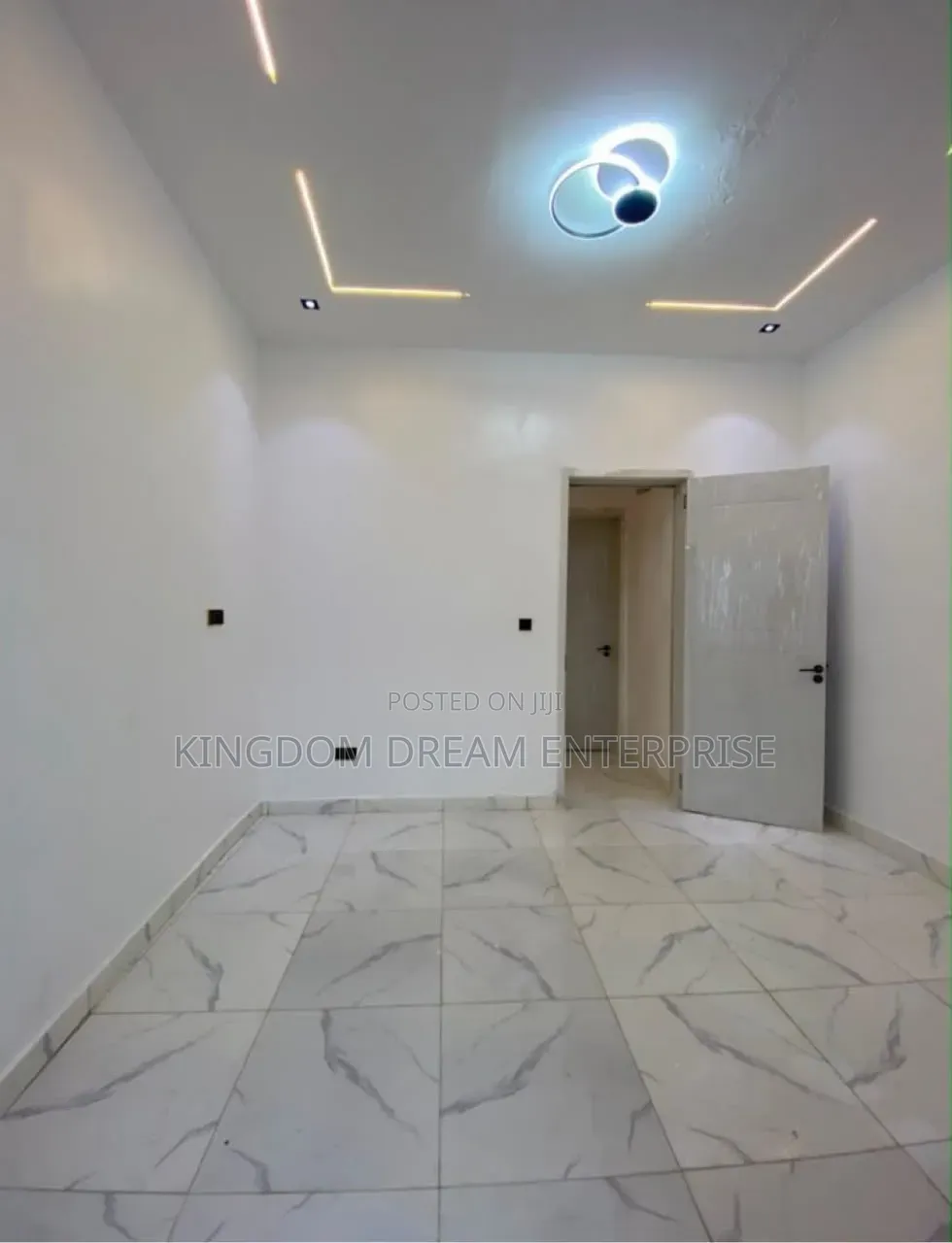 4bdrm Duplex in Ikota Lekki Lagos for rent in Ikota