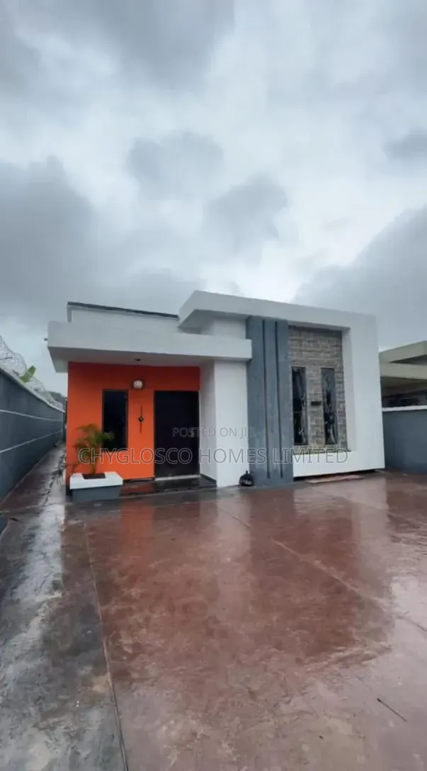 4bdrm Bungalow in Eliozu for sale in Eliozu