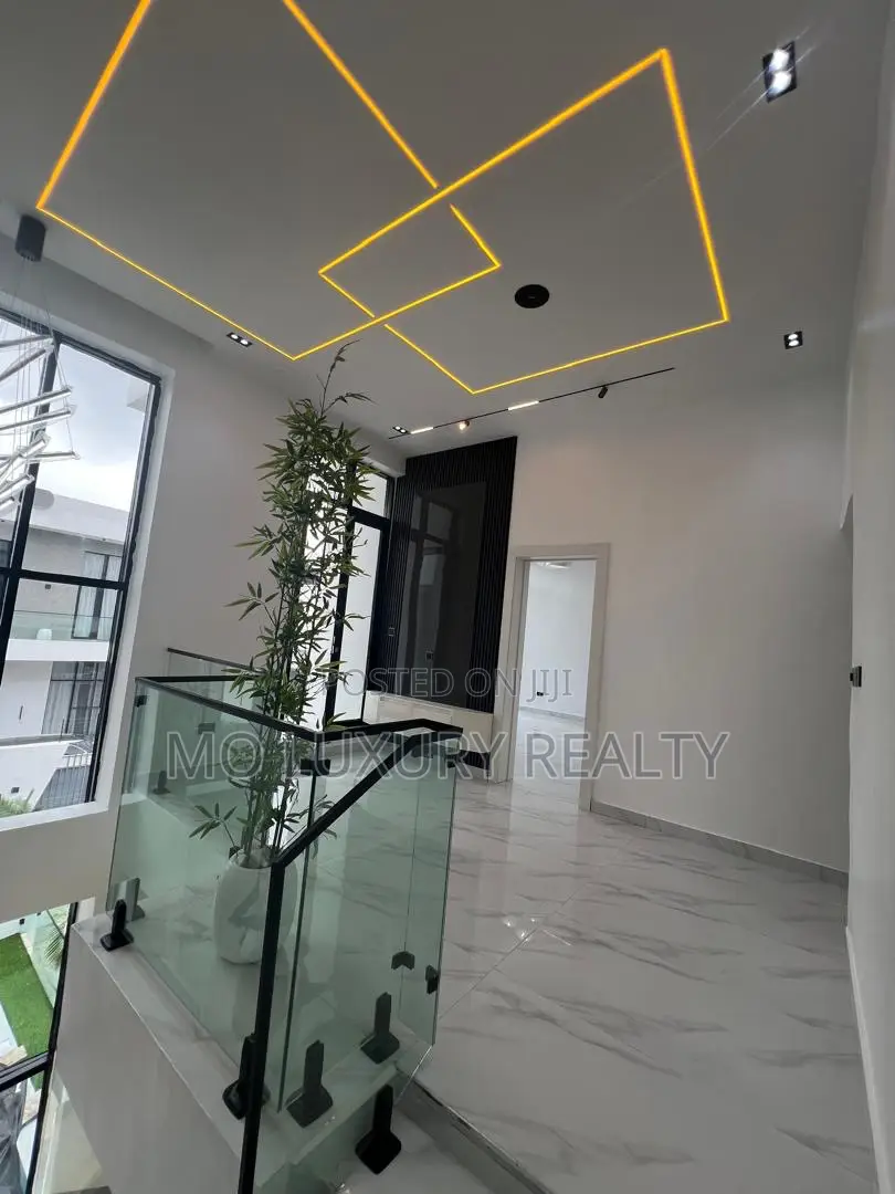4bdrm Duplex in Ajah for sale in Ajah