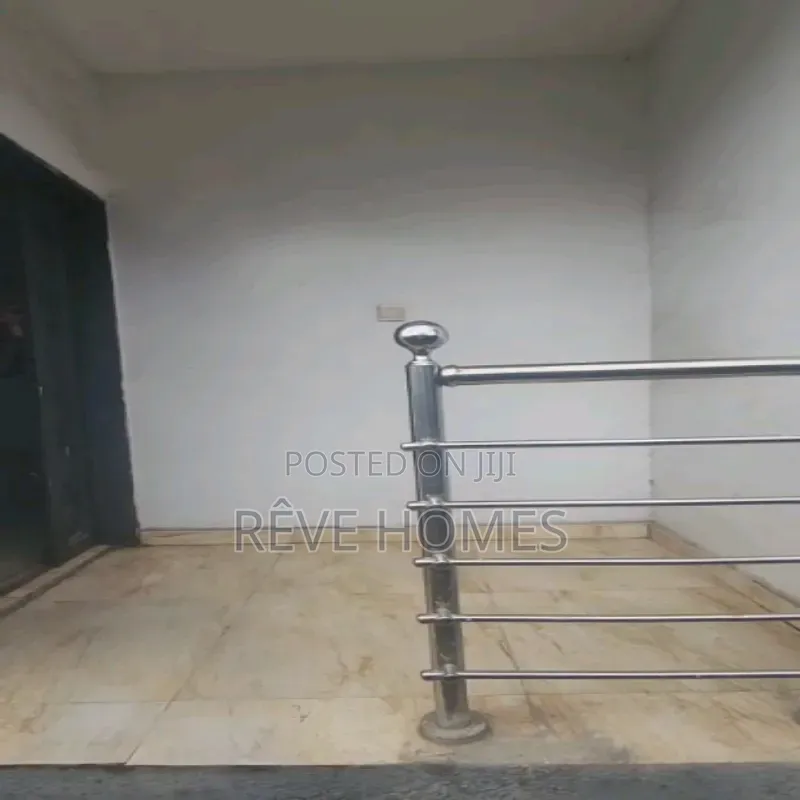 2bdrm Block of Flats in Alagomeji for rent in Alagomeji