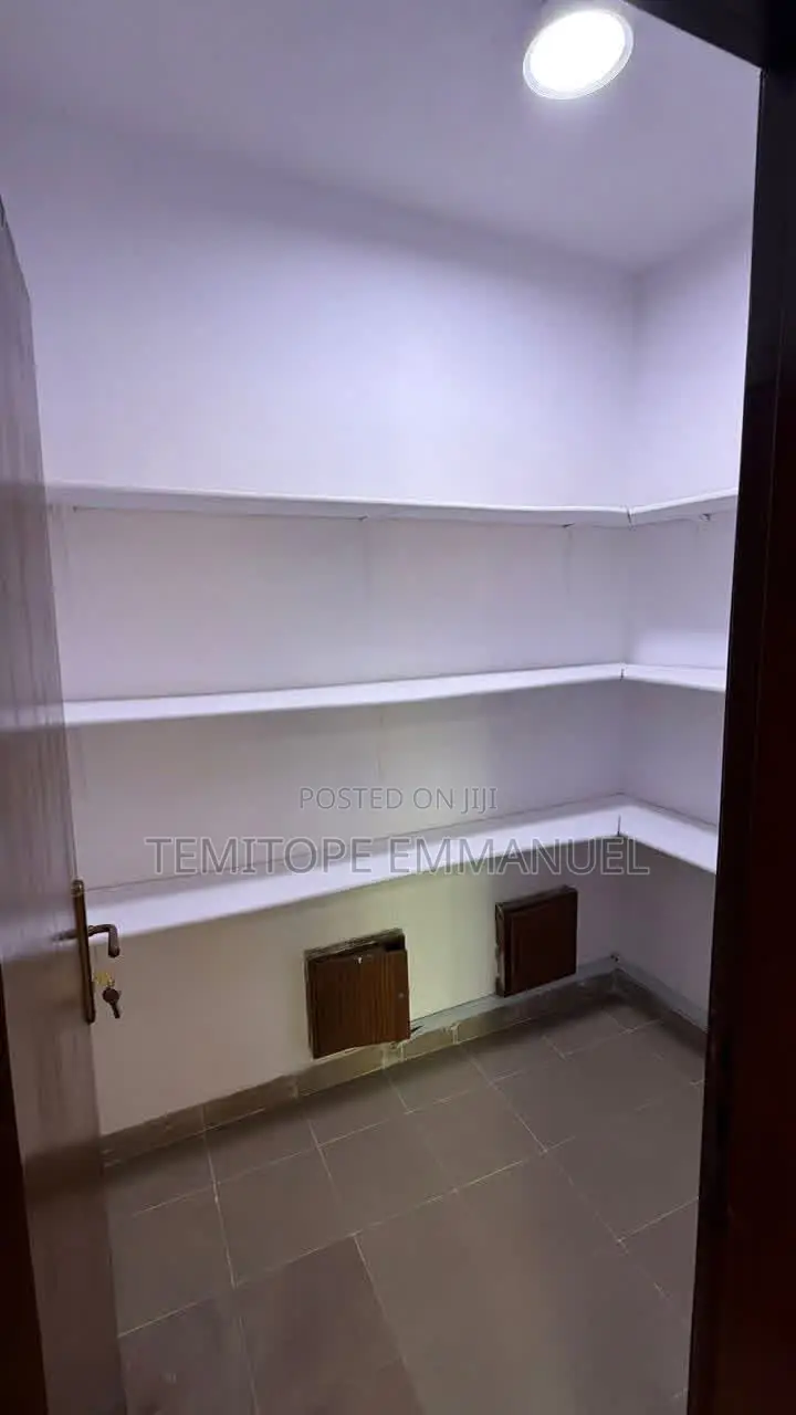 Furnished 3bdrm Apartment in Old Ikoyi for rent in Old Ikoyi
