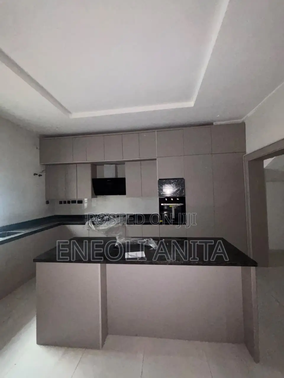 5bdrm Duplex in Jahi for sale in Jahi