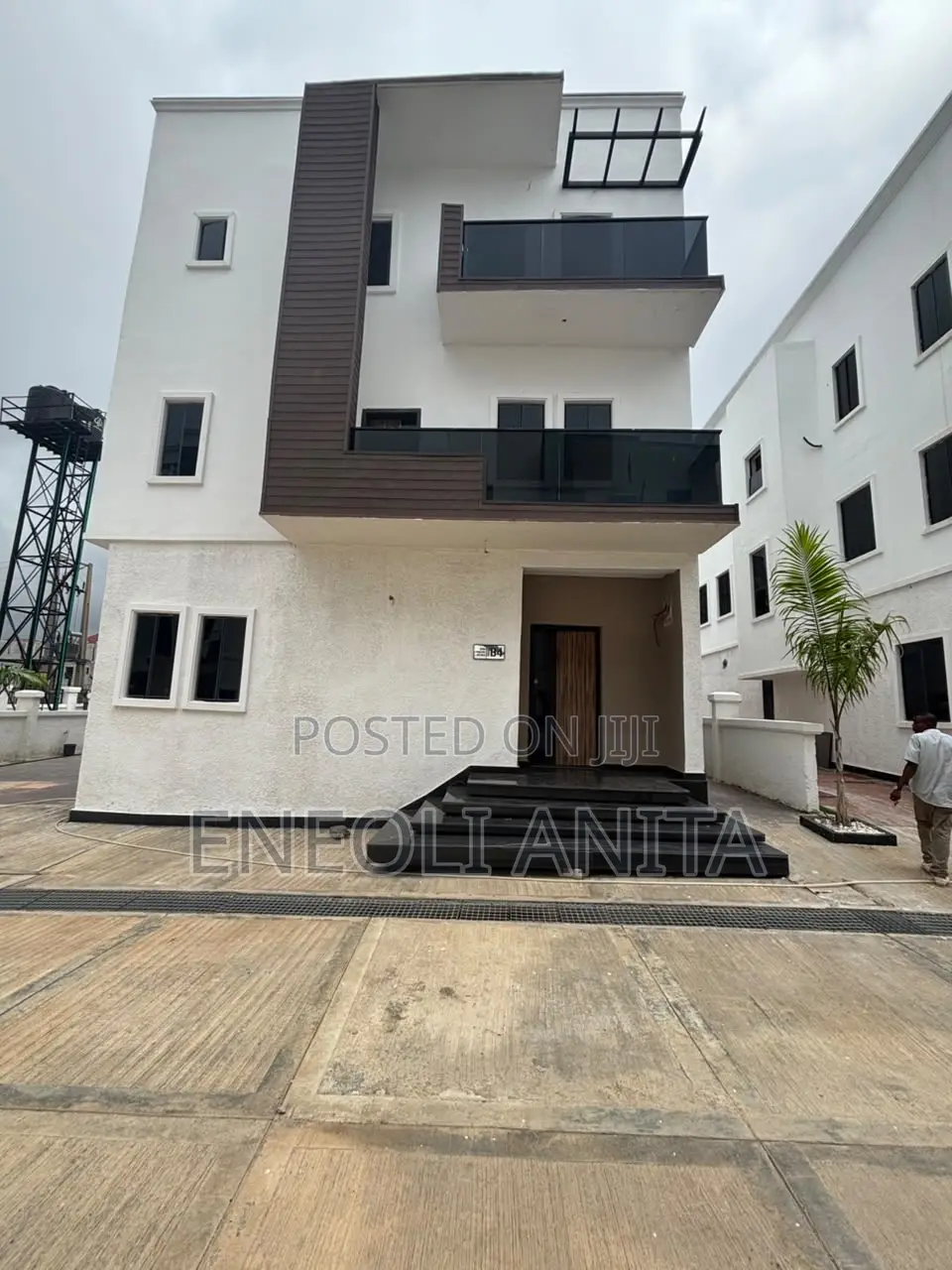 5bdrm Duplex in Jahi for sale in Jahi