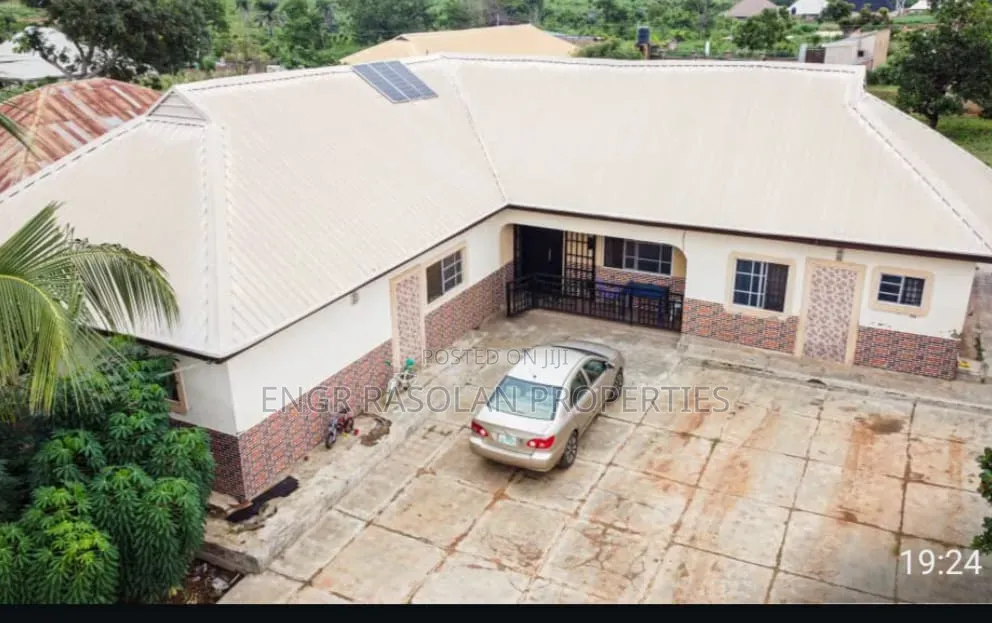 Furnished 3bdrm Bungalow in Balogun, Ilorin South for sale in Ilorin South