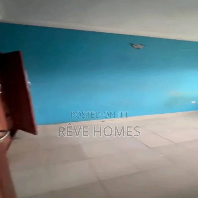 2bdrm Block of Flats in Akoka for rent in Akoka