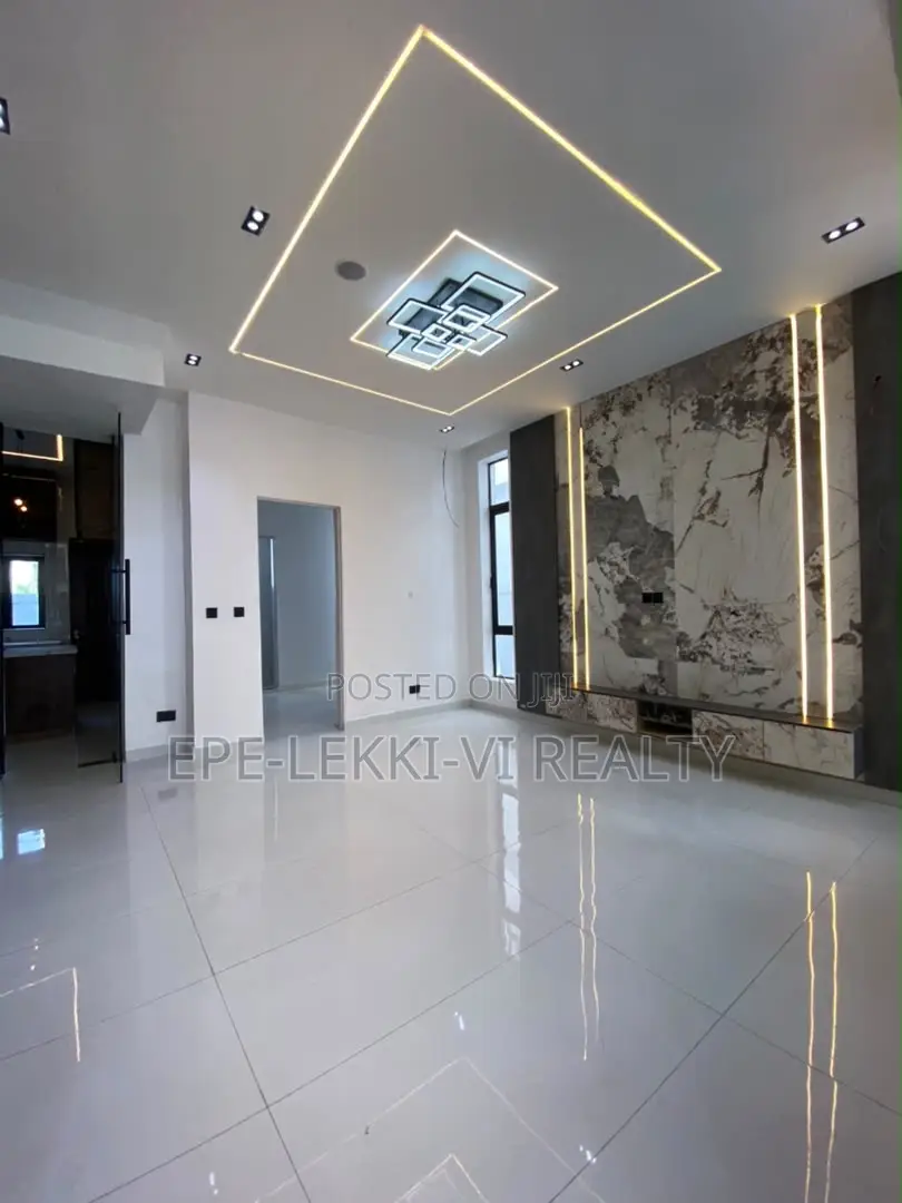 4bdrm Duplex in Lekki for rent in Lekki