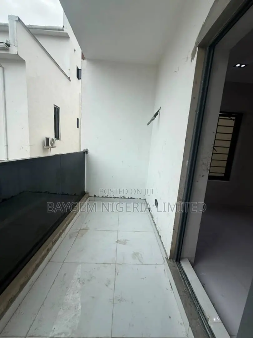 2bdrm Apartment in Ikate-Elegushi for sale in Ikate-Elegushi