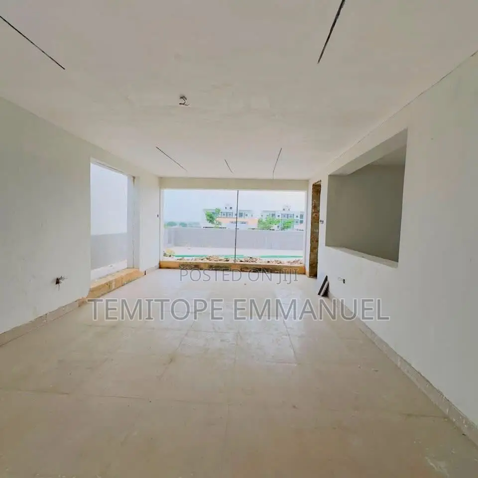 Furnished 4bdrm Penthouse in Ikeja GRA for sale in Ikeja GRA