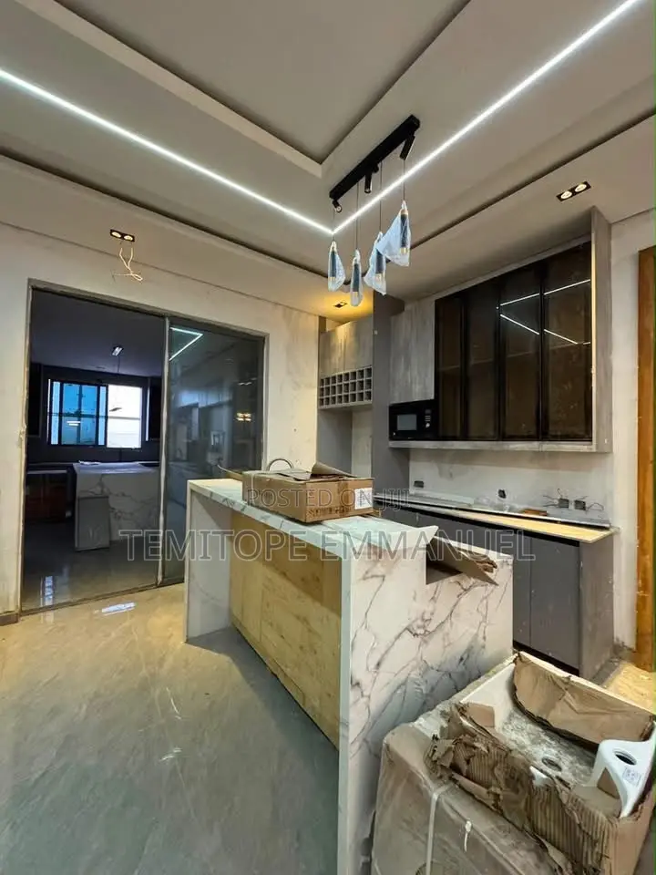 Furnished 3bdrm Apartment in Ikeja GRA for sale in Ikeja GRA