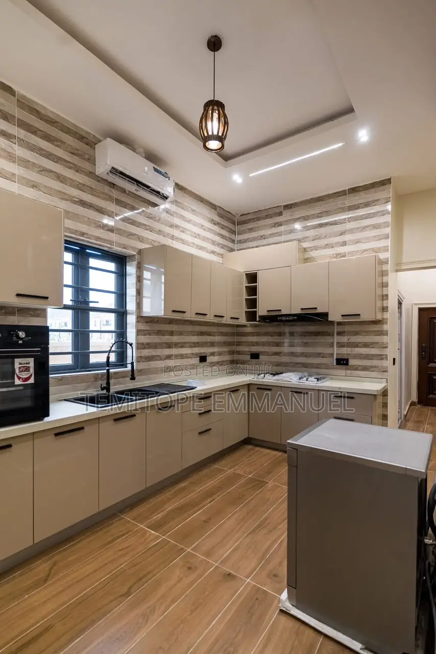 Furnished 4bdrm House in Ajah for rent in Ajah