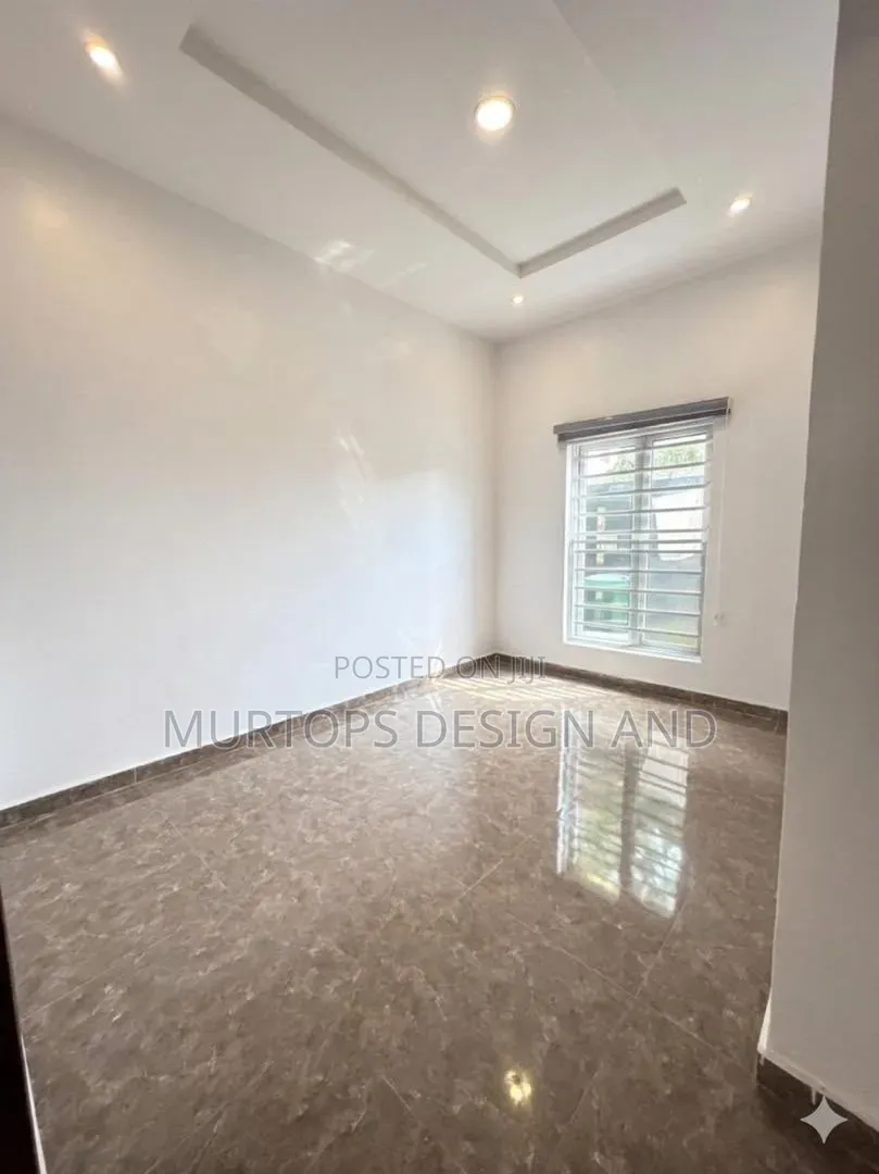 Mini Flat in Victoria Gardens for rent in VGC / Ajah
