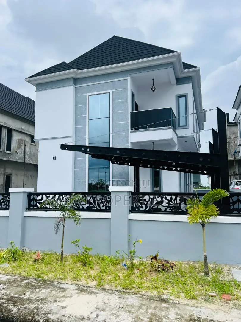 5bdrm Duplex in Sapphire Garden, Awoyaya for sale in Awoyaya