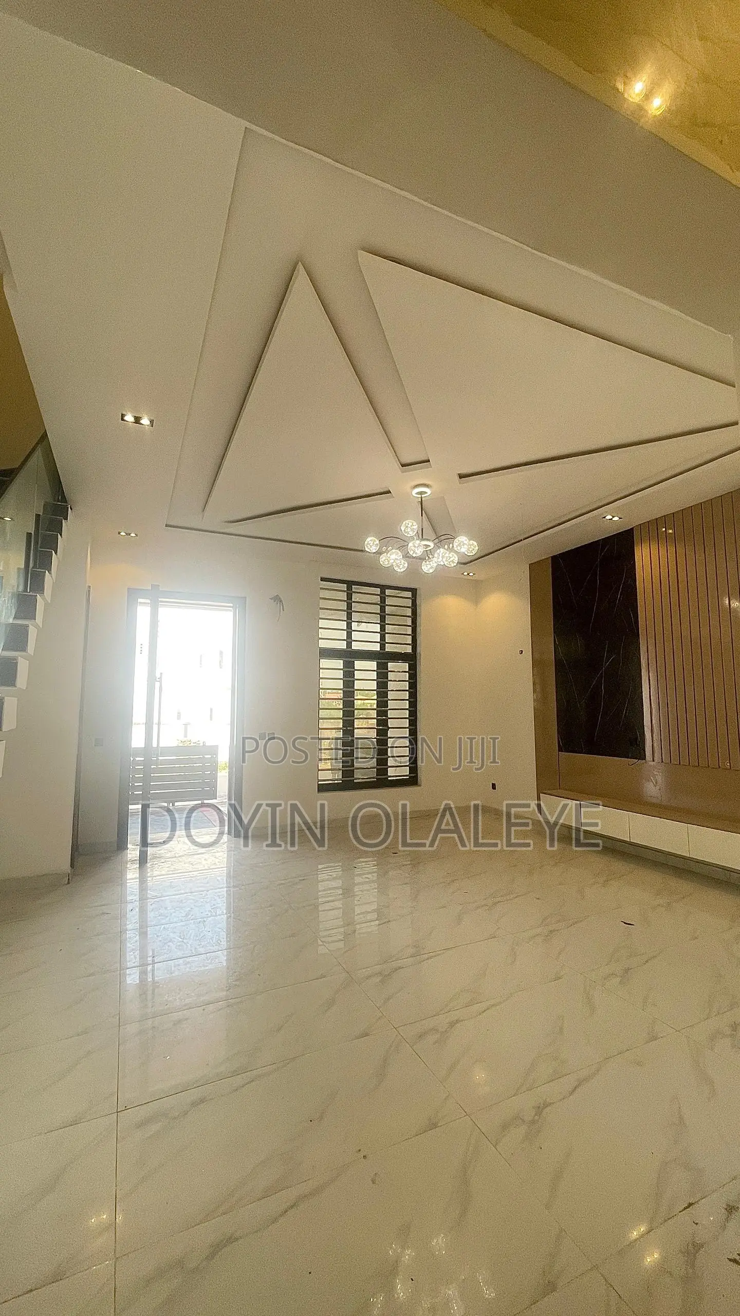 3bdrm Townhouse/Terrace in Ikota for sale in Ikota