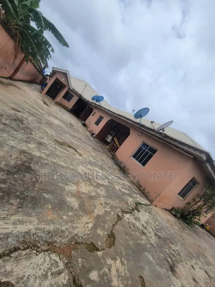 Furnished 2bdrm Block of Flats in Ayobo for sale in Ayobo