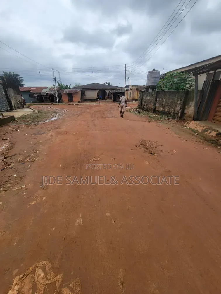 Furnished 1bdrm Bungalow in Ayobo for sale in Ayobo