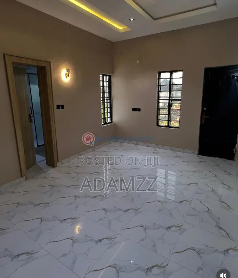 6bdrm Duplex in Gra, Enugu for sale in Enugu
