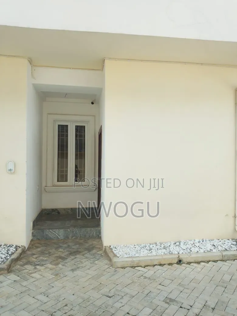 Furnished 4bdrm Duplex in Guzape District for sale in Guzape District