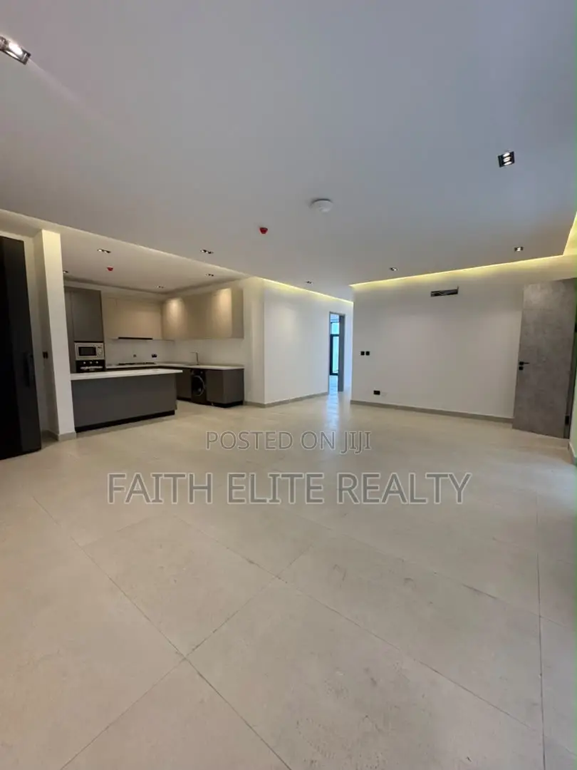 3bdrm Apartment in Lekki Phase 1 for sale in Lekki Phase 1