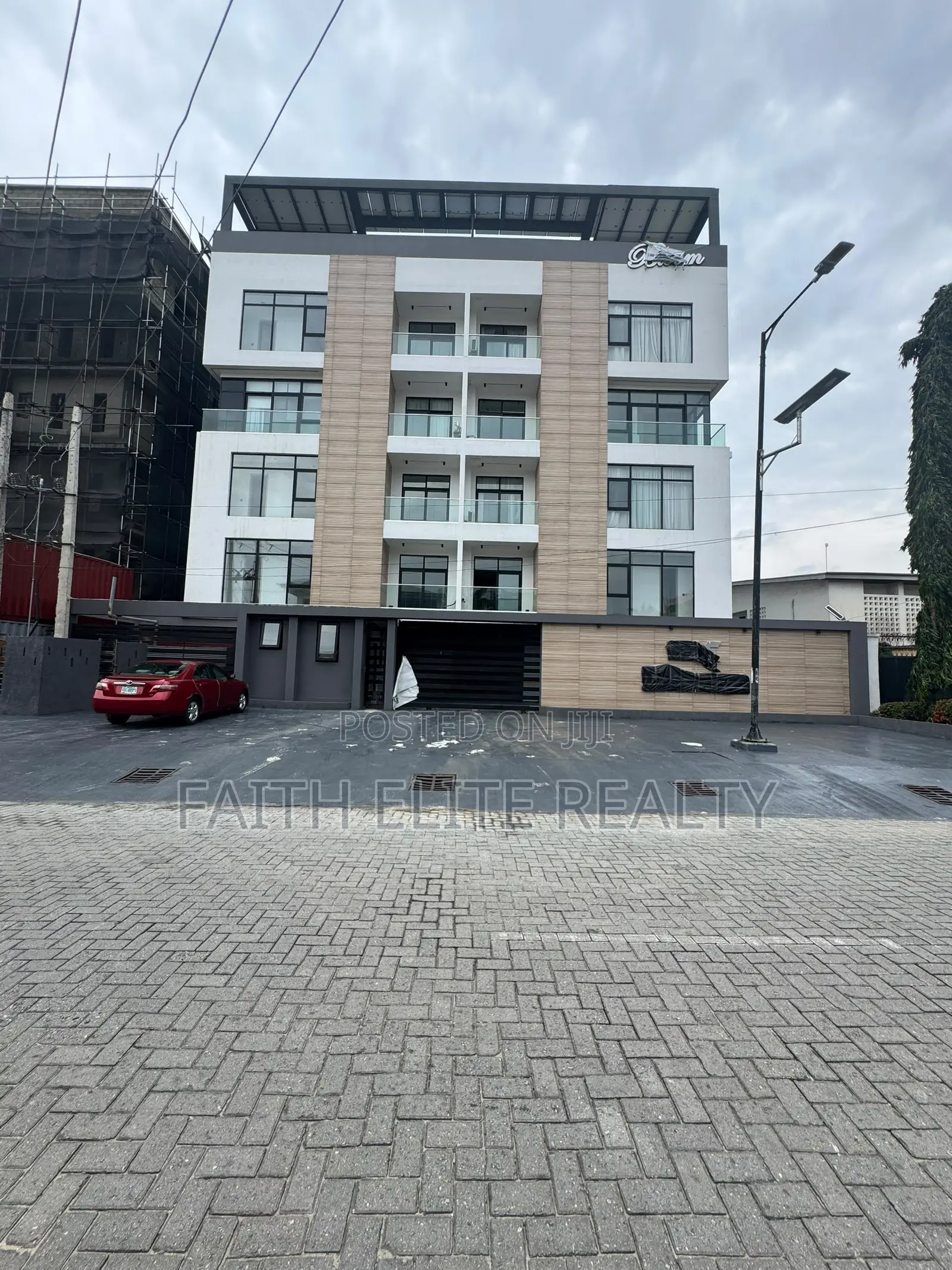 3bdrm Apartment in Lekki Phase 1 for sale in Lekki Phase 1