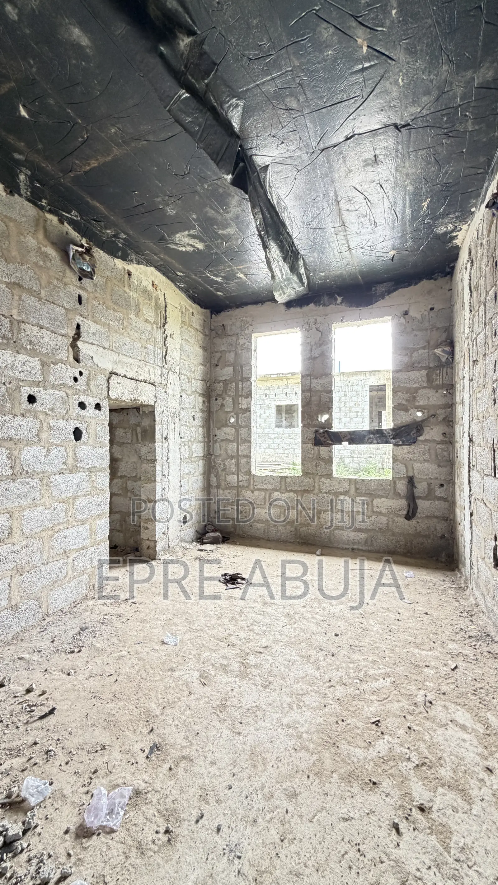 5bdrm Duplex in Idu for sale in Idu