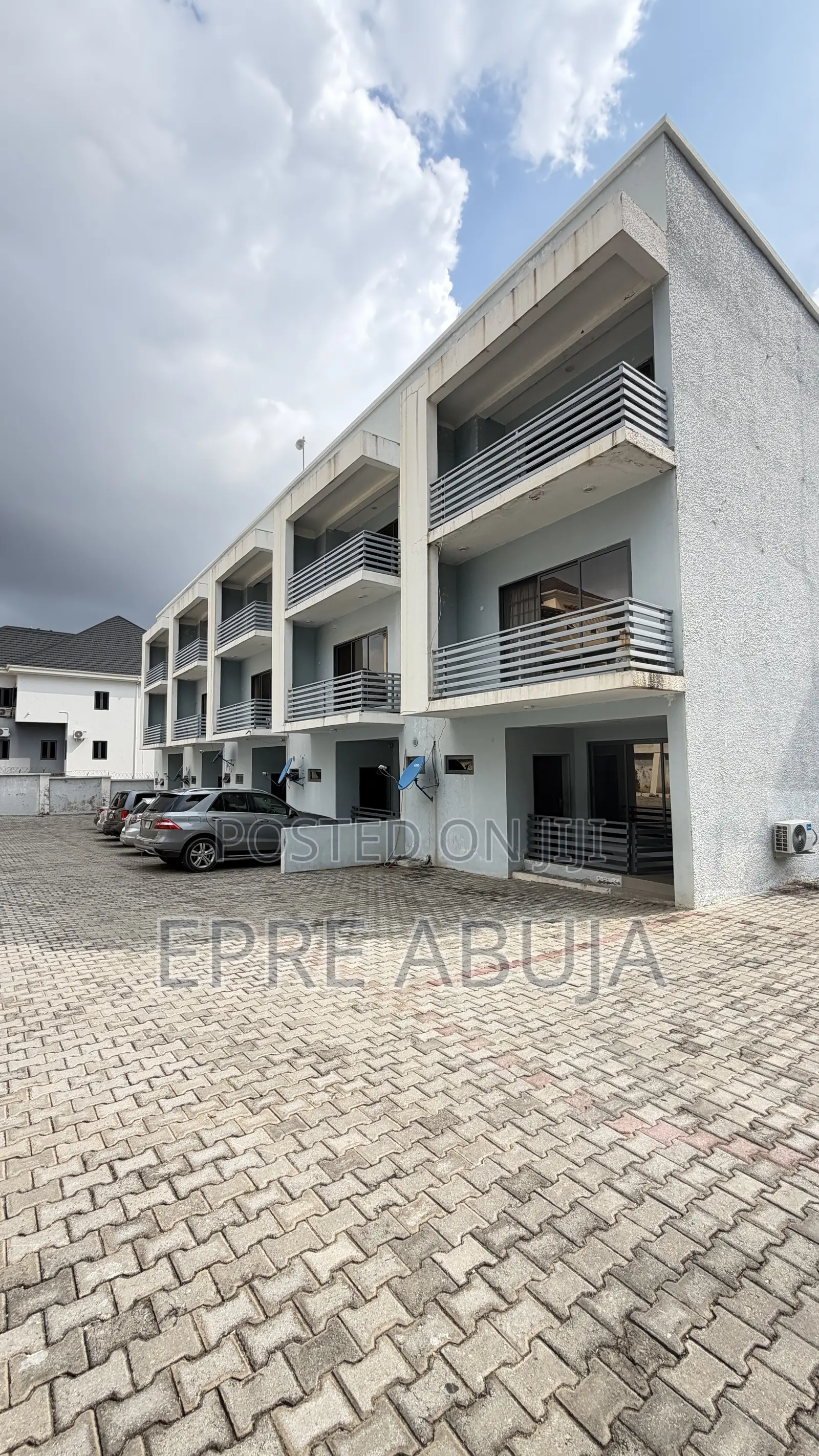 4bdrm Townhouse/Terrace in Guzape District for sale in Guzape District