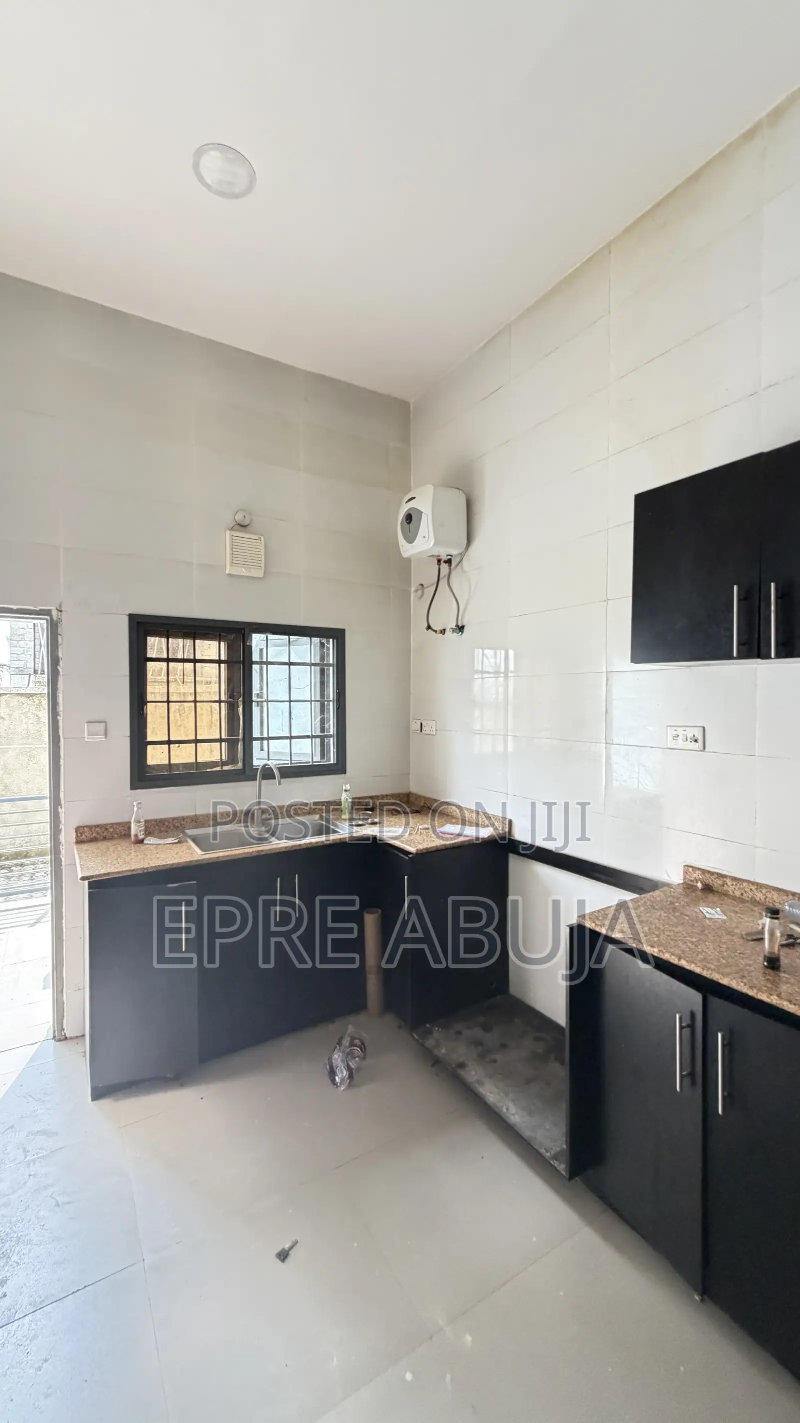 4bdrm Townhouse/Terrace in Guzape District for sale in Guzape District