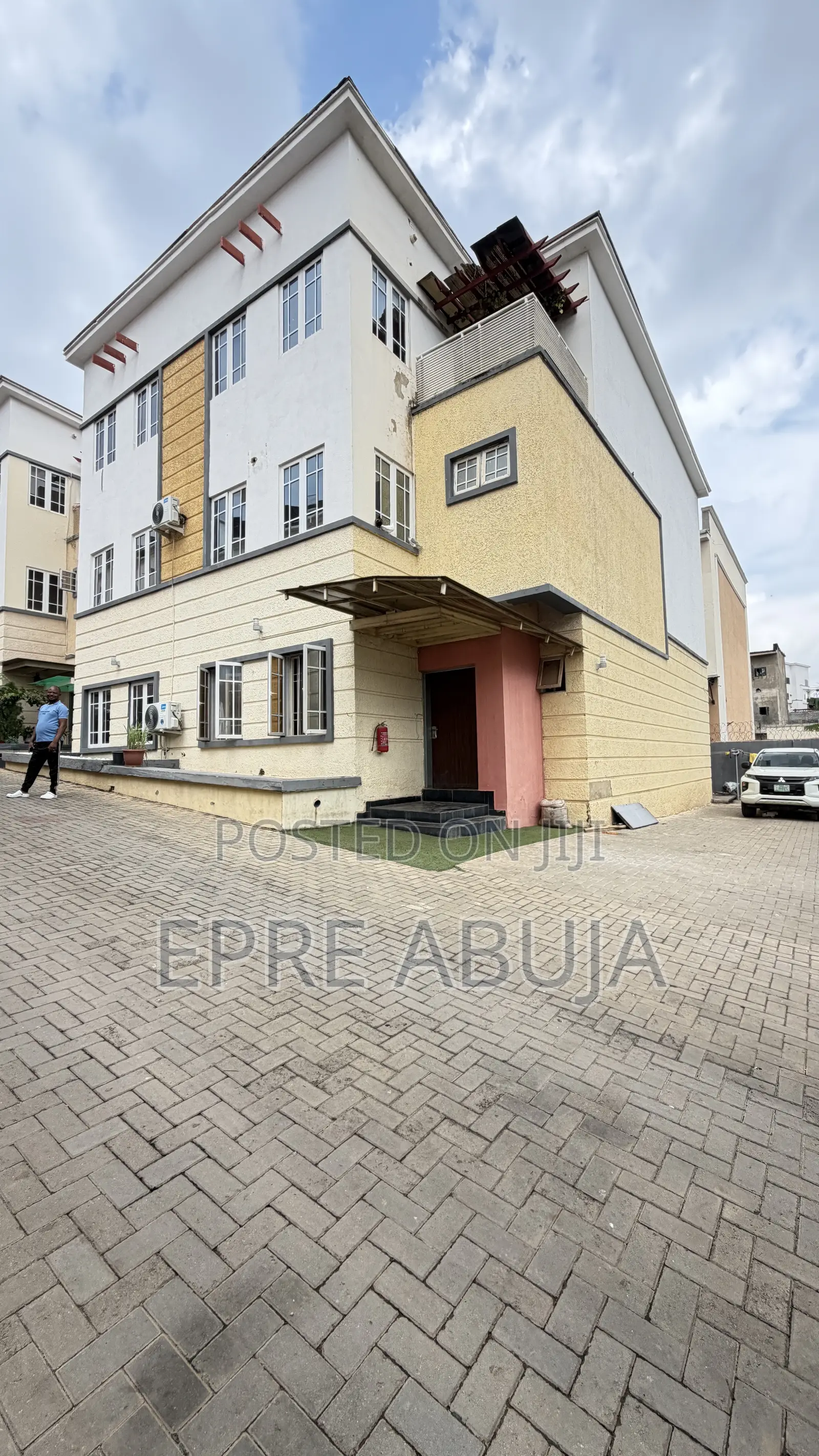 4bdrm Townhouse / Terrace in Guzape District for rent in Guzape District