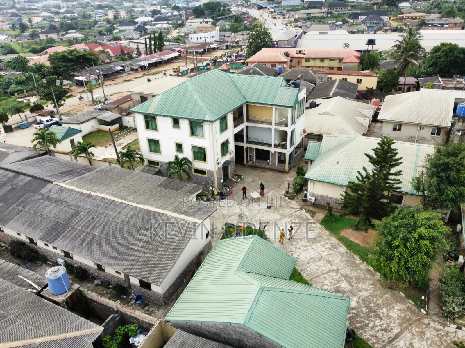 Functional Hotel on 4 Plots of Land in Ijede / Ikorodu