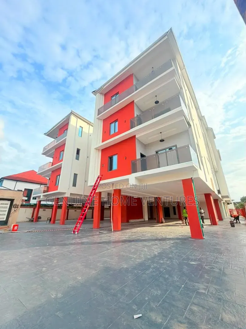 4bdrm Apartment in Ikeja Gra Lagos for sale in Ikeja GRA