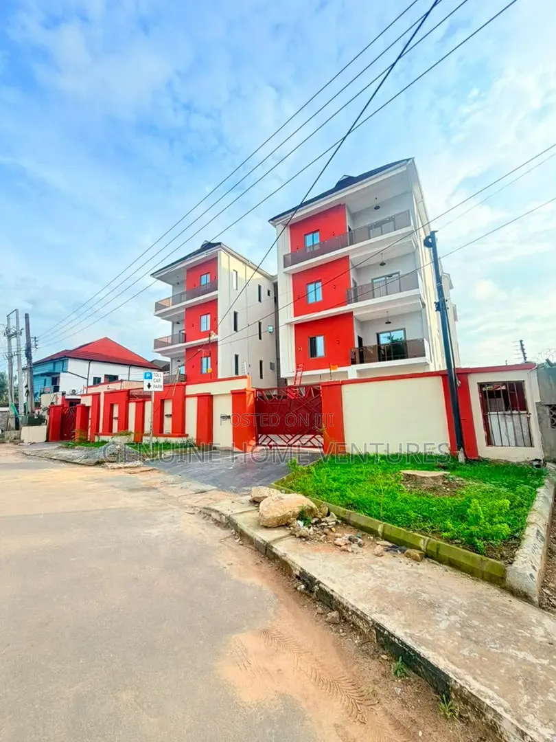 4bdrm Apartment in Ikeja Gra Lagos for sale in Ikeja GRA