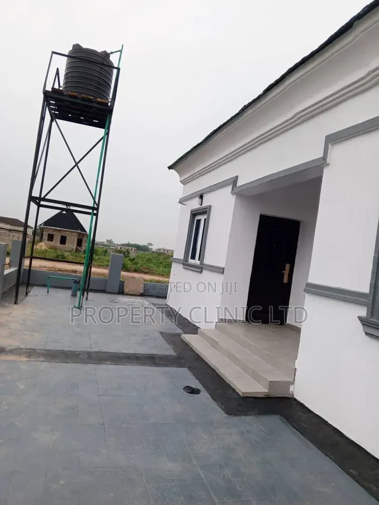3bdrm Bungalow in Berger for sale in Berger