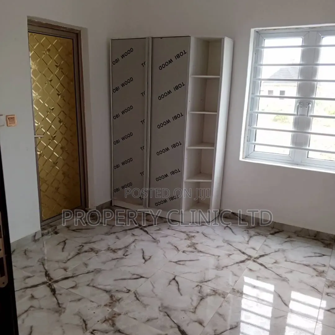 3bdrm Bungalow in Berger for sale in Berger