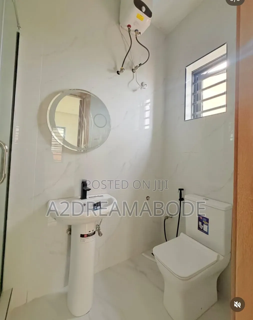 4bdrm Duplex in Omole for sale in Omole Phase 1