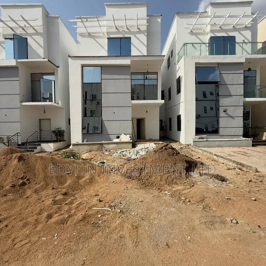3 Bedroom Terrace Apartment /Apartment at Dawaki FCT Abuja in Dawaki