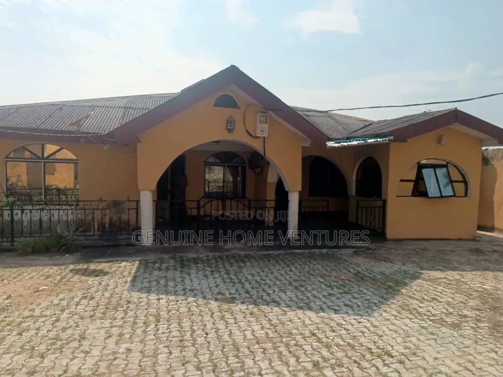 6bdrm Bungalow in Agric for sale in Agric