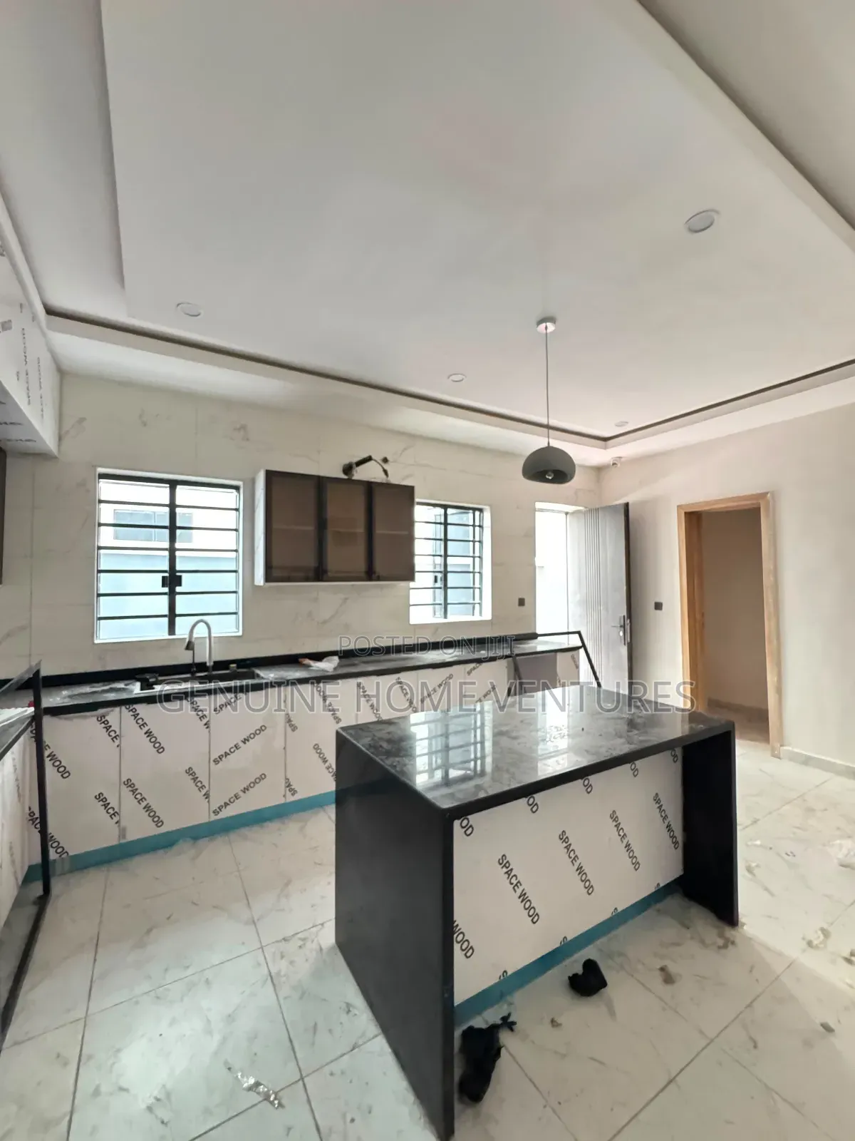 4bdrm Duplex in Ogudu Gra for sale in Ogudu GRA